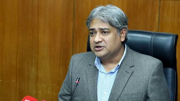 দেশকে বিচ্ছিন্ন করতে ডাটা সেন্টার জ্বালিয়ে দিয়েছে দুর্বৃত্তরা: আরাফাত