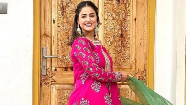 তুমি আমার শক্তি : হিনা খান