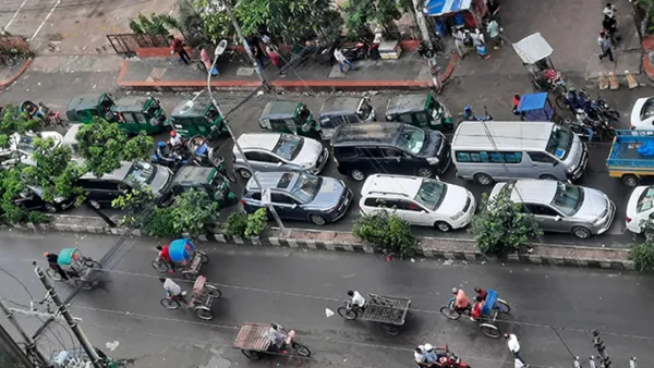 আজও সকাল ১০টা থেকে বিকেল ৫টা পর্যন্ত কারফিউ শিথিল