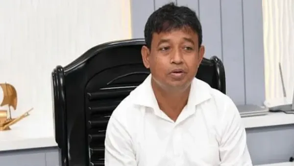 নুসরাত তাবাসসুম ও আসিফ মাহতাব হেফাজতে: ডিবির হারুন