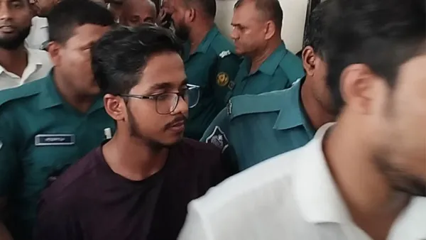 সেতু ভবনে হামলার মামলায় দুই ছাত্রের ৪ দিনের রিমান্ড