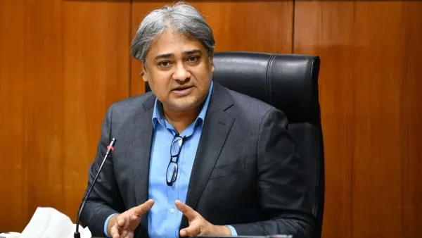 গণভবন ও বিমানবন্দরে হামলার পরিকল্পনা ছিল জঙ্গিদের: তথ্য প্রতিমন্ত্রী