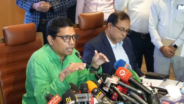 ফেসবুকের সঙ্গে যে কথা হলো পলকের