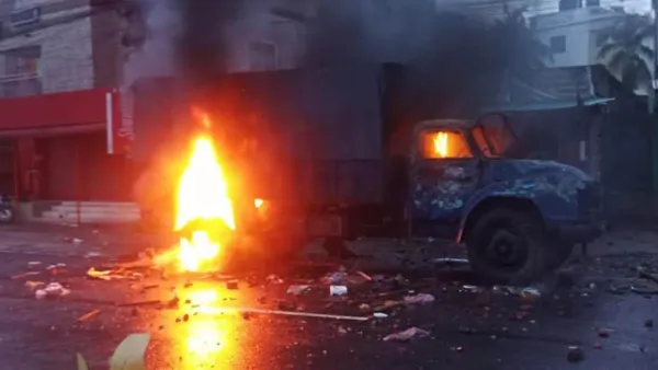 খুলনায় সংঘর্ষে পুলিশ সদস্য নিহত