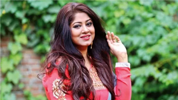 মৌসুমীর বিরুদ্ধে গ্রেপ্তারি পরোয়ানা