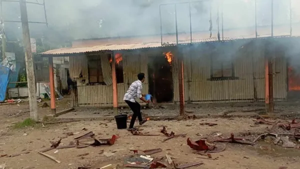 কালিয়াকৈর আ. লীগ কার্যালয়সহ বিভিন্ন প্রতিষ্ঠানে ভাঙচুর ও আগুন