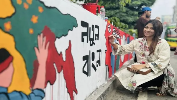 শিক্ষার্থীদের সঙ্গে গ্রাফিতি আঁকলেন ইভানা