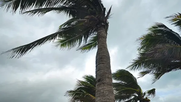 পাঁচ জেলায় ৬০ কিমি বেগে ঝড়ের শঙ্কা