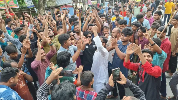 শেখ হাসিনাকে দেশে ফেরাতে শপথ করলেন যারা