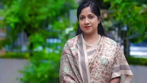 মিছিল নিয়ে ফেরার ঘোষণা দিলেন রোকেয়া প্রাচী