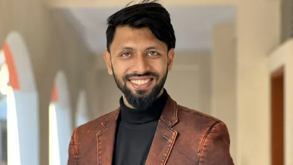 মধুর ক্যান্টিনে আছে ‘আয়নাঘর’, যেতে হয়েছিল তাবীবকে