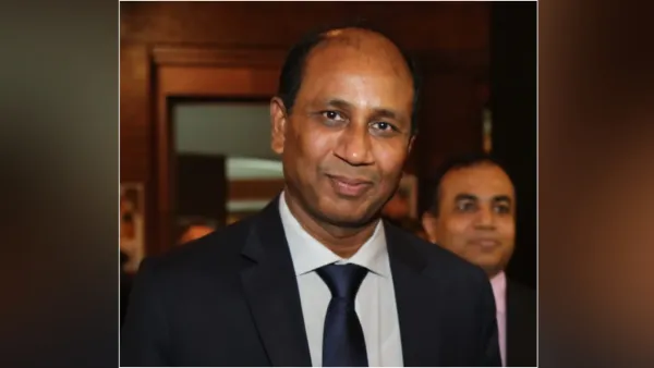 সরিয়ে দেওয়া হলো এসবি চিফ মনিরুলকে