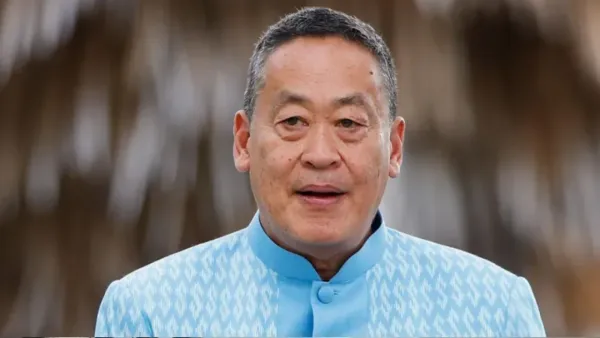 থাইল্যান্ডের প্রধানমন্ত্রীকে সরিয়ে দিলেন আদালত