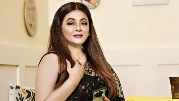 শর্টস পরে হাঁটব, আমিও কি তাহলে ধর্ষণযোগ্য: শ্রীলেখা