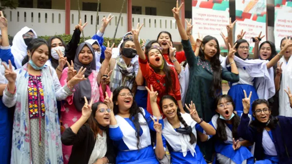 একাদশে ভর্তির সময় আবার বাড়ল