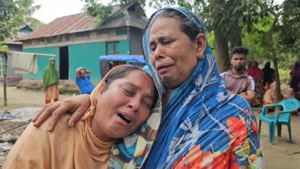 বিএনপি-আওয়ামী লীগ সংঘর্ষ, একজনকে কুপিয়ে হত্যা