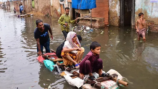পাকিস্তানজুড়ে ভারি বৃষ্টি, ৮ জনের মৃত্যু