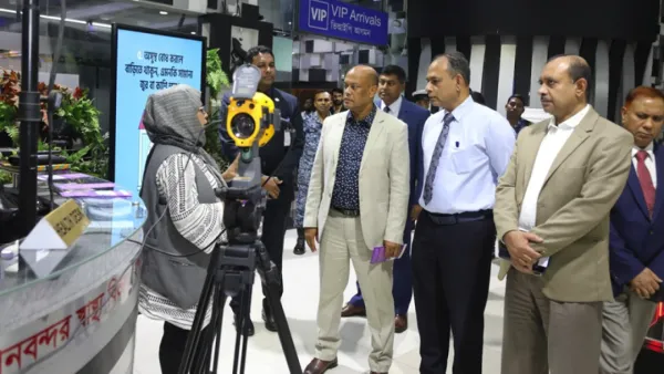 মাঙ্কিপক্স : বিমানবন্দর পরিদর্শন করলেন বেবিচক চেয়ারম্যান