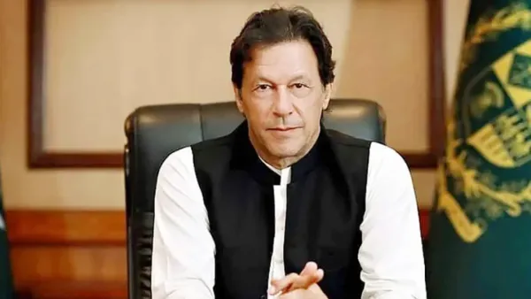 জেল থেকেই অক্সফোর্ড বিশ্ববিদ্যালয়ের চ্যান্সেলর পদে ইমরান খানের আবেদন