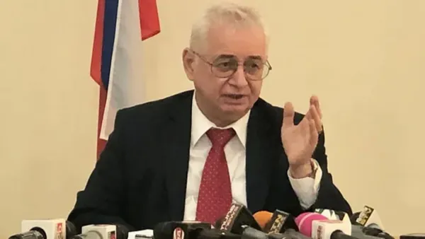 শেখ হাসিনার ৫০০ কোটি ডলার আত্মসাতের বিষয়ে যা বললেন রুশ রাষ্ট্রদূত