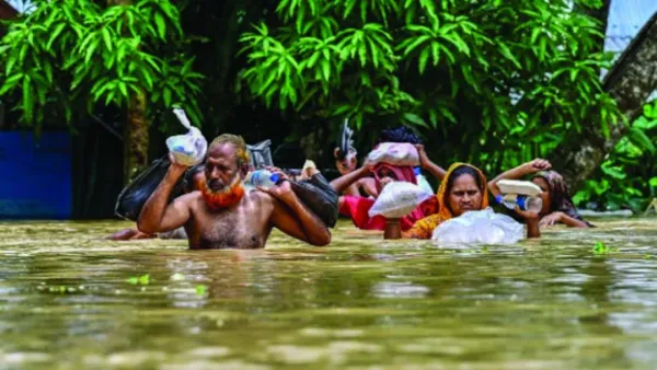 বানভাসিরা যেসব রোগের বিষয়ে সতর্ক থাকবেন