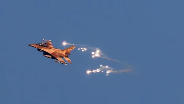 ইসরায়েল-হিজবুল্লাহর পাল্টাপাল্টি হামলা, ফের উত্তপ্ত মধ্যপ্রাচ্য