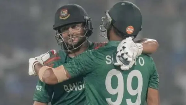 সাকিবের নামে হত্যা মামলার সমালোচনায় শান্ত-মুমিনুল