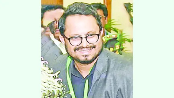 অবৈধ পদোন্নতি, টেন্ডার বাণিজ্যে বাগিয়েছেন শতকোটি টাকা