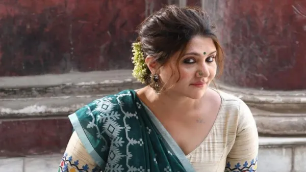 সরকারের ঘুম ভাঙাতে আর কী কী করা যায় দেখি: স্বস্তিকা