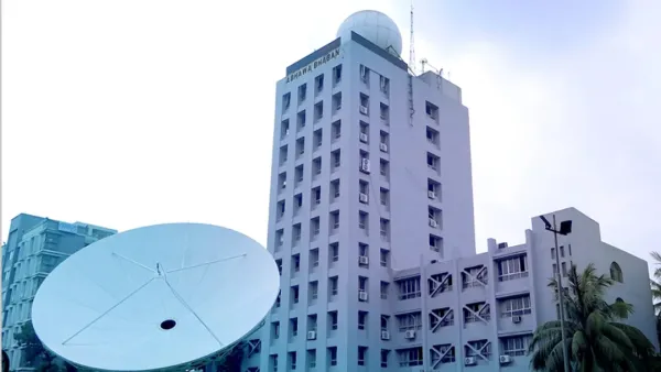 ঝড়বৃষ্টি ও তাপমাত্রা নিয়ে নতুন বার্তা