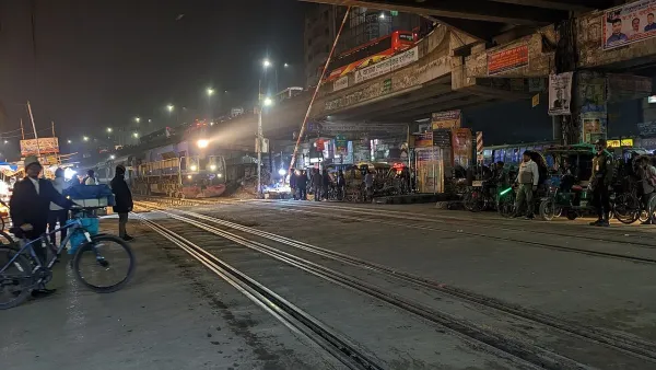 খিলগাঁও রেলগেট এলাকায় ট্রেনের ধাক্কায় নারীর মৃত্যু