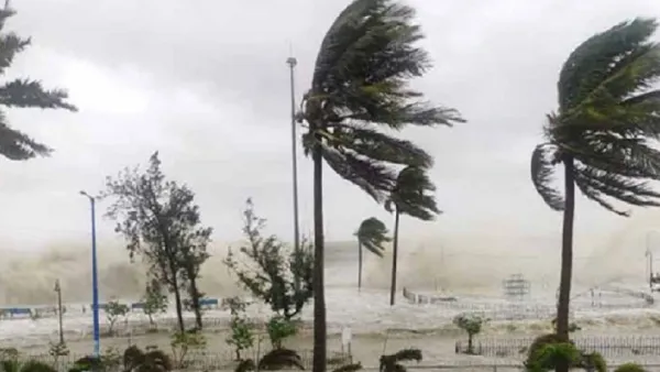৯ অঞ্চলে ৬০ কিমি বেগে ঝড়ের আভাস