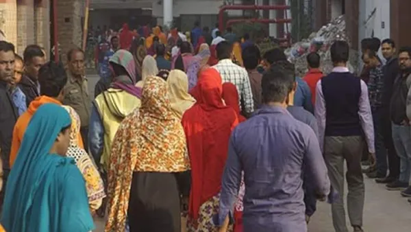 বিশেষ ধারায় আশুলিয়ায় ২৬ পোশাক কারখানা বন্ধ ঘোষণা