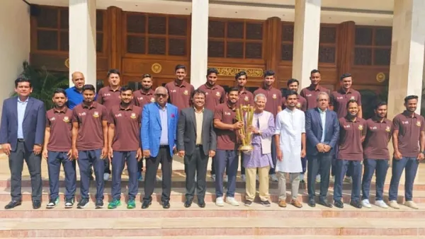 ড. ইউনূসের সঙ্গে সাক্ষাৎ করলেন ক্রিকেটাররা