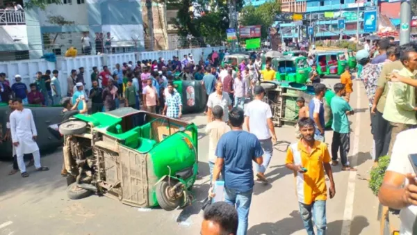 সিলেটে ব্যবসায়ী ও অটোচালকদের সংঘর্ষ, আহত ৩০