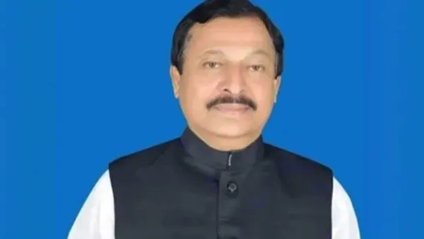 হত্যা মামলায় ফুলতলা উপজেলার সাবেক চেয়ারম্যান গ্রেপ্তার