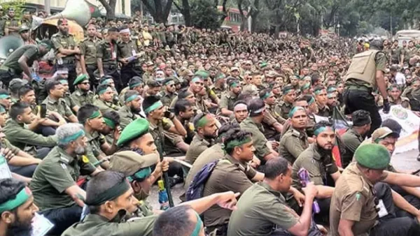 হত্যা মামলায় গ্রেপ্তার দেখানো হলো ১৫ আনসার সদস্যকে