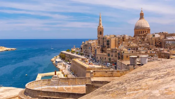 মাল্টা স্বাধীনতা লাভ করে