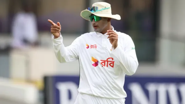 বোলিংয়ে সাকিব ব্যর্থ কেন, জানালেন ভারতের সাবেক ক্রিকেটার