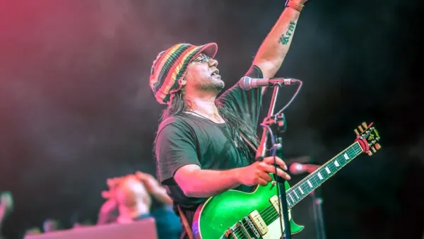 এবার ফিফার পেজে রাফার গান