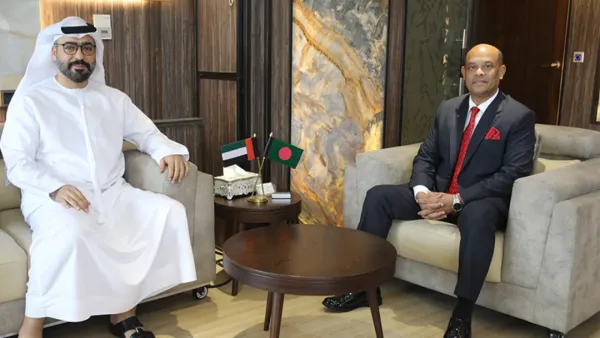 বেবিচক চেয়ারম্যানের সঙ্গে আরব আমিরাতের রাষ্ট্রদূতের সাক্ষাৎ