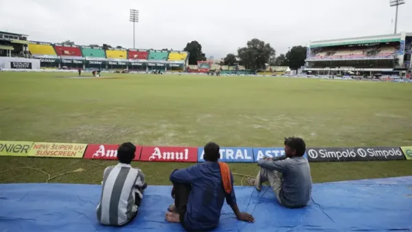 কানপুর টেস্ট: ভেস্তে গেল প্রথম সেশনের খেলা