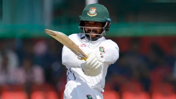 মুমিনুলের ফিফটি, মুশফিক-লিটনকে হারিয়ে বাংলাদেশের দেড় শ