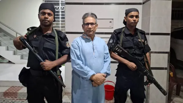 ২ দিনের রিমান্ডে সালাম মুর্শেদী