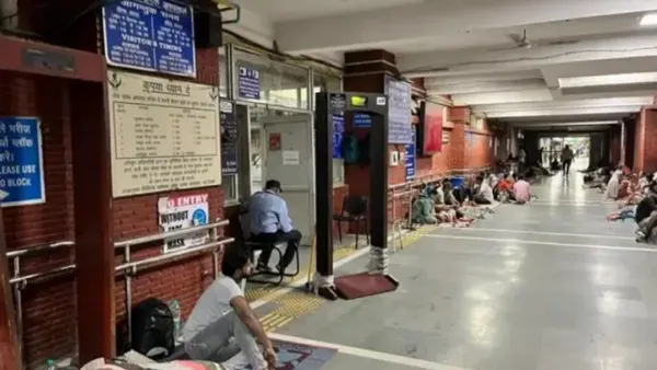 দিল্লিতে হাসপাতালে ঢুকে চিকিৎসককে গুলি করে হত্যা