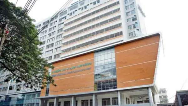 বাবা-মায়ের পর না ফেরার দেশে দগ্ধ শিশু বায়েজিদও