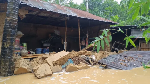 শেরপুরে পাহাড়ি ঢলে লখো মানুষ পানিবন্দী, ৩ জনের মৃত্যু