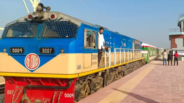 পূজার ছুটিতে কক্সবাজার রুটে চলবে ৭টি বিশেষ ট্রেন