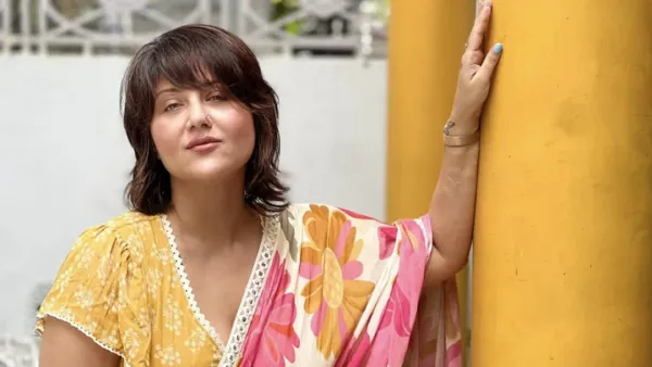 মনে হয় মরে যাই, বেঁচে থেকে কী লাভ: স্বস্তিকা