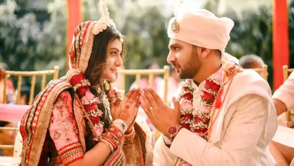 গোপনে বিয়ে করলেন টলিউড অভিনেত্রী স্বীকৃতি